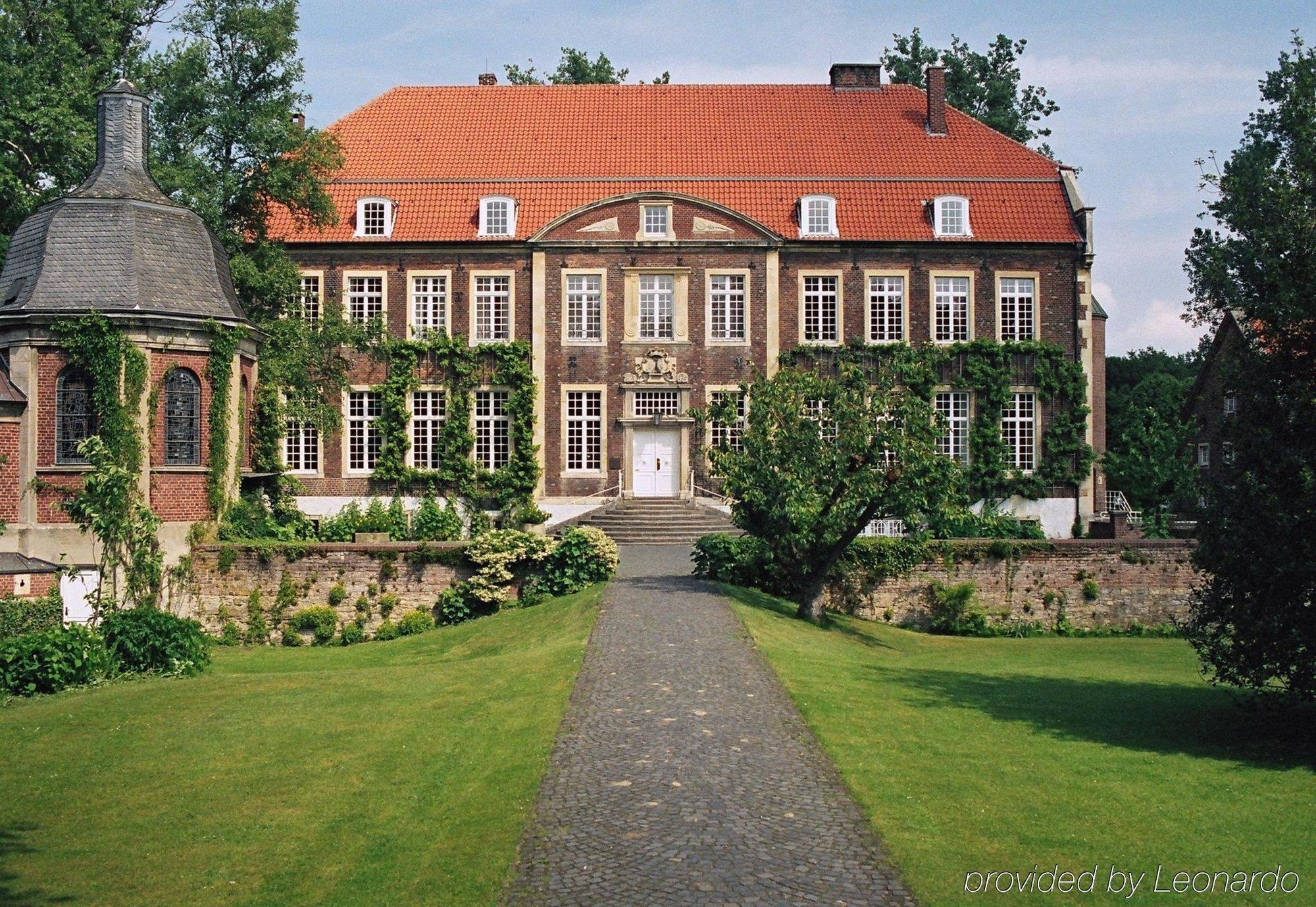 Hotel Schloss Wilkinghege Мюнстер Екстериор снимка